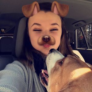 Meet your Posher, Katelyn